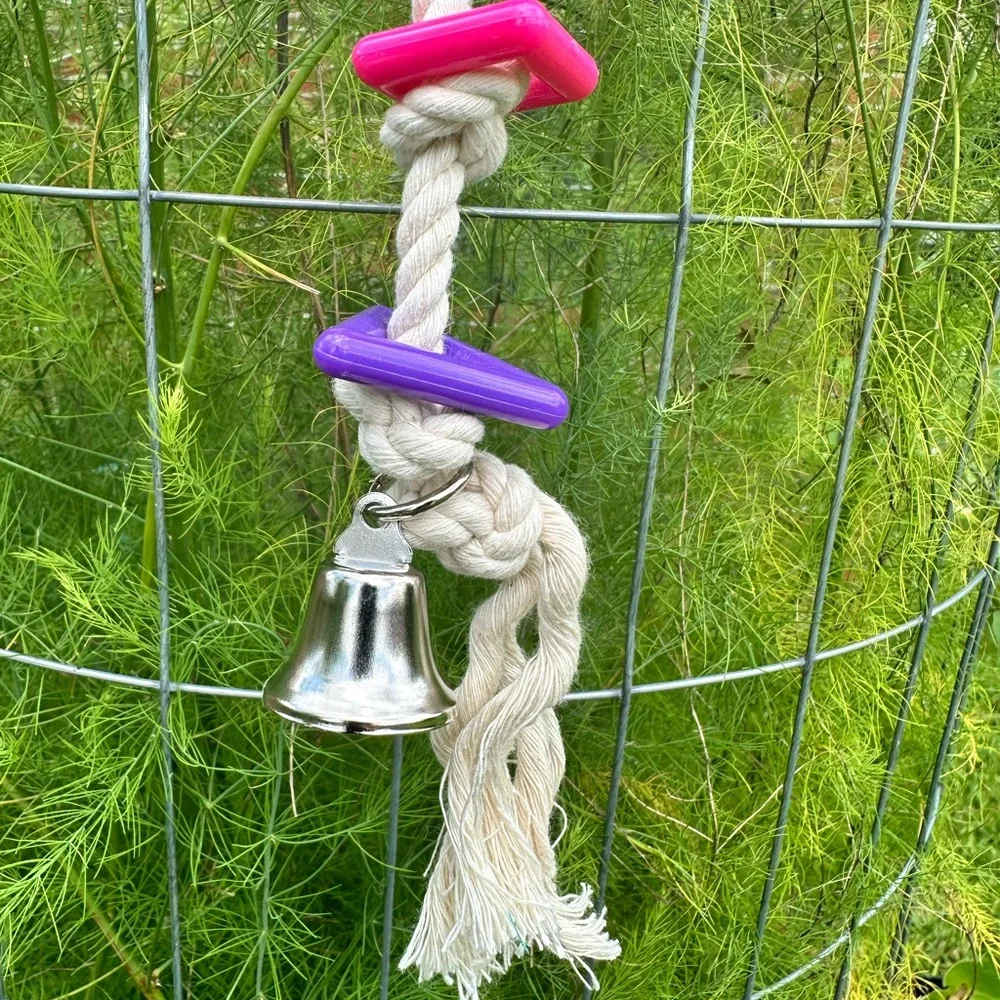 Handmade - Parrot Knotty Rope Toy with Bell (small)